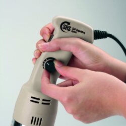 Mixer a Immersione Professionale 250 Watt Velocità Variabile o Fissa Serie LIGHT Fama FM250VV e FM250VF Mixer a Immersione Professionale 250 Watt Velocità Variabile o Fissa Serie LIGHT Fama FM250VV e FM250VF